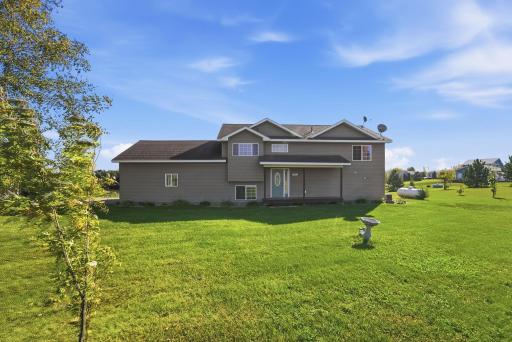 371 Rice City Circle, Darwin, MN 55324