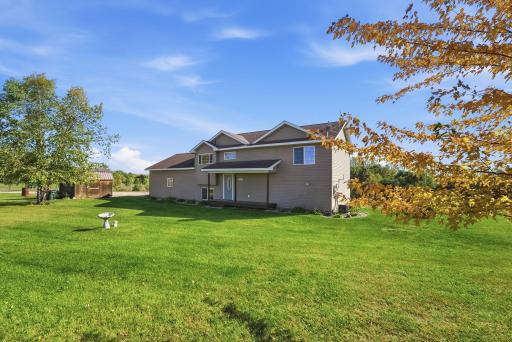 371 Rice City Circle, Darwin, MN 55324