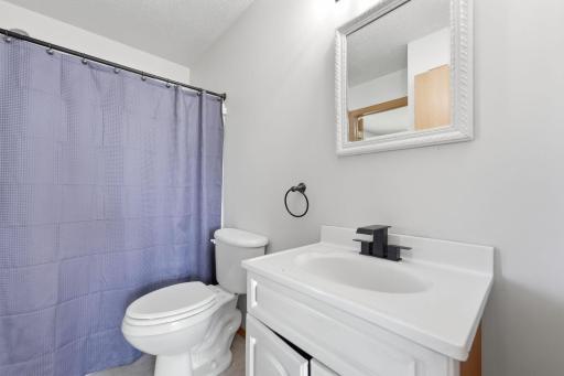 371 Rice City Circle, Darwin, MN 55324