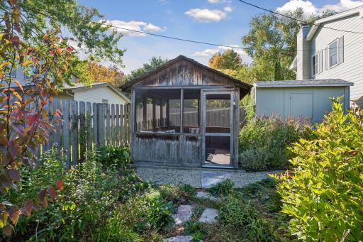 2001 Westwood Hills Drive, Saint Louis Park, MN 55426