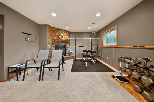 1309 86th Avenue N, Brooklyn Park, MN 55444