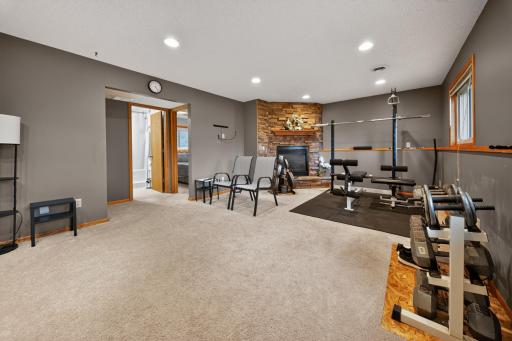 1309 86th Avenue N, Brooklyn Park, MN 55444