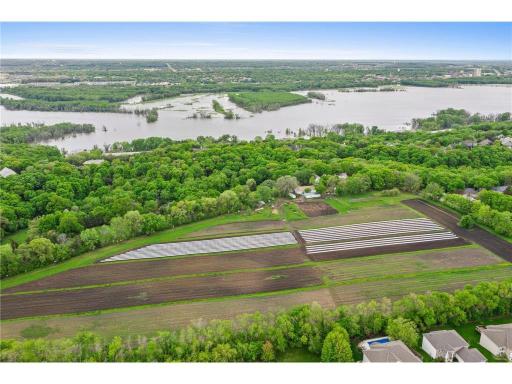 XXX18 Canopy Trail, Eden Prairie, MN 55347