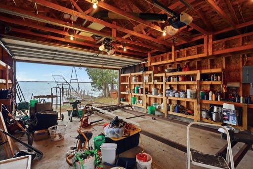 1807 Everett Bay Road, Tower, MN 55790