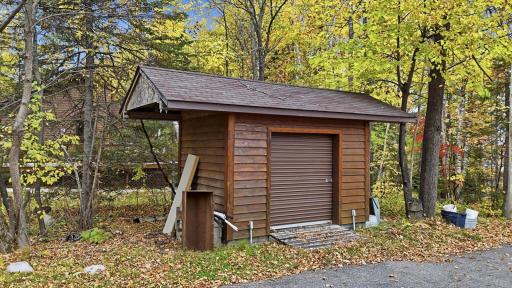 1807 Everett Bay Road, Tower, MN 55790