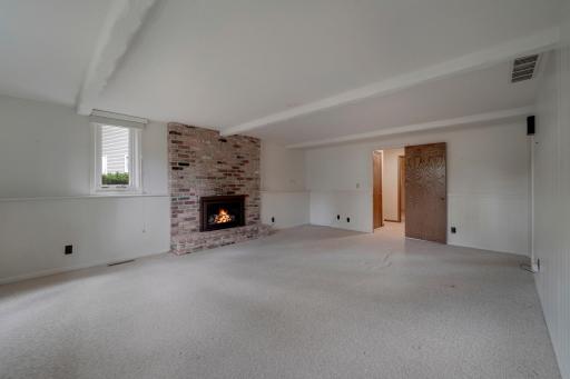 9716 Oxborough Road, Bloomington, MN 55437