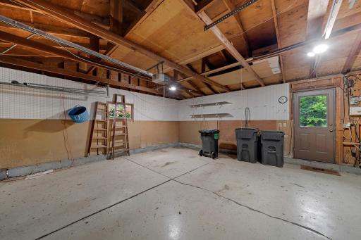 9716 Oxborough Road, Bloomington, MN 55437