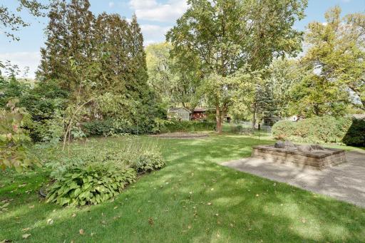 9716 Oxborough Road, Bloomington, MN 55437