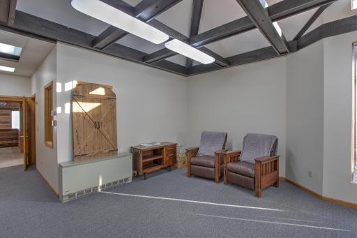 126 Adams Street S, Cambridge, MN 55008