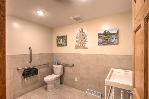 126 Adams Street S, Cambridge, MN 55008
