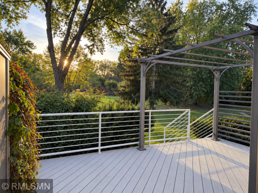 3493 Pilgrim Lane N, Plymouth, MN 55441