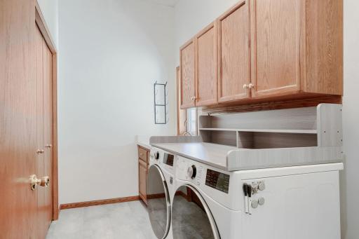 1317 Schooner Court - Web Quality - 023 - 23 Laundry Room.jpg