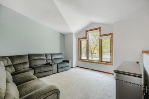 1317 Schooner Court - Web Quality - 005 - 05 Living Room.jpg