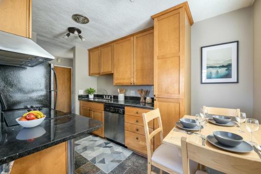 3018 Aldrich Avenue S, 25, Minneapolis, MN 55408