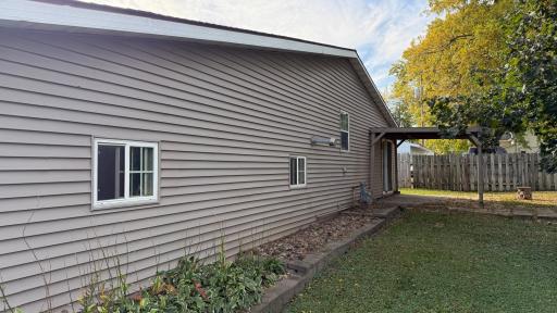 311 Center Avenue S, Eyota, MN 55934