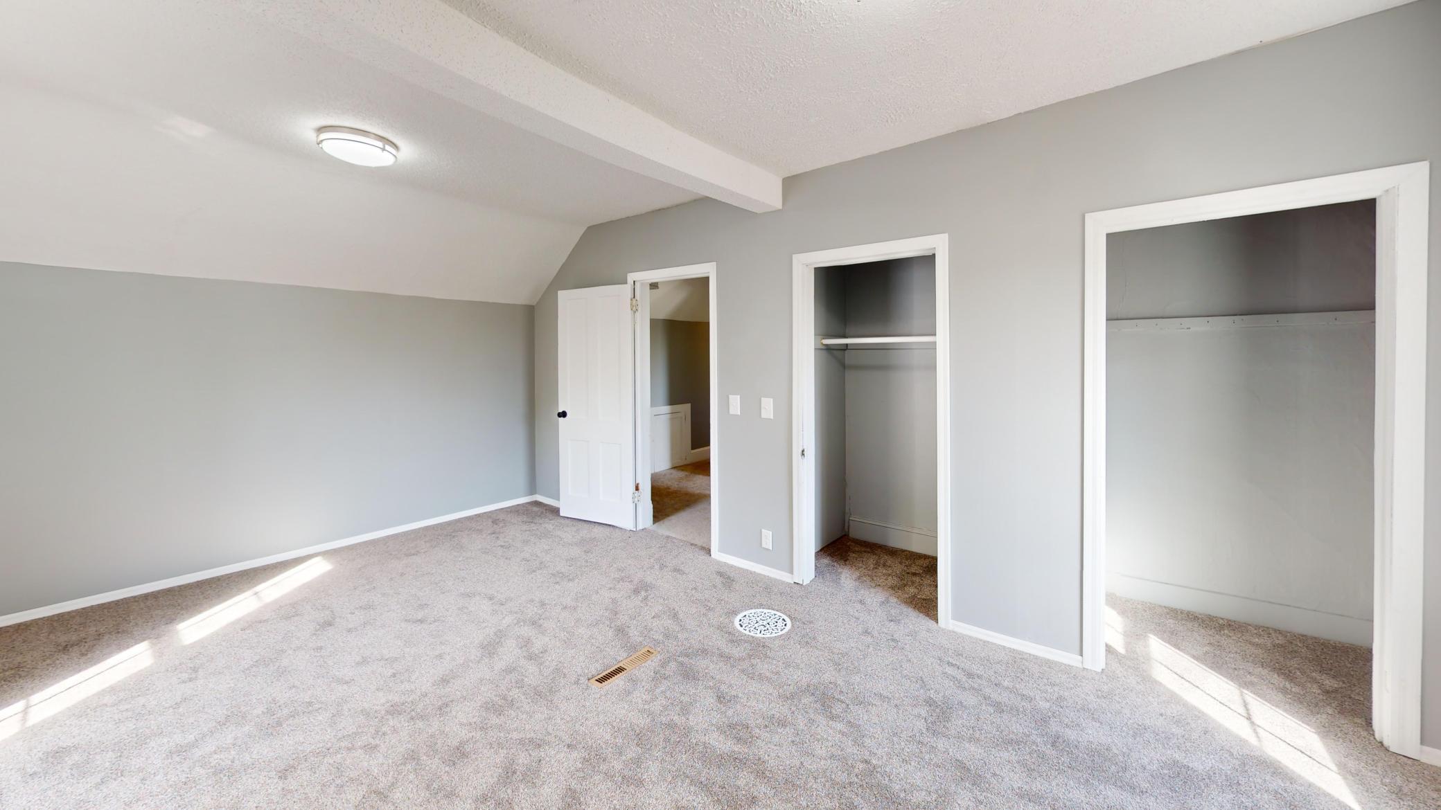311-Center-Ave-S-Bedroom 4.jpg