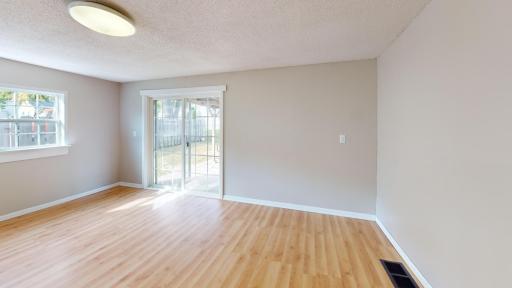 311 Center Avenue S, Eyota, MN 55934