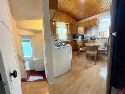 611 6th Street, Gaylord, MN 55334
