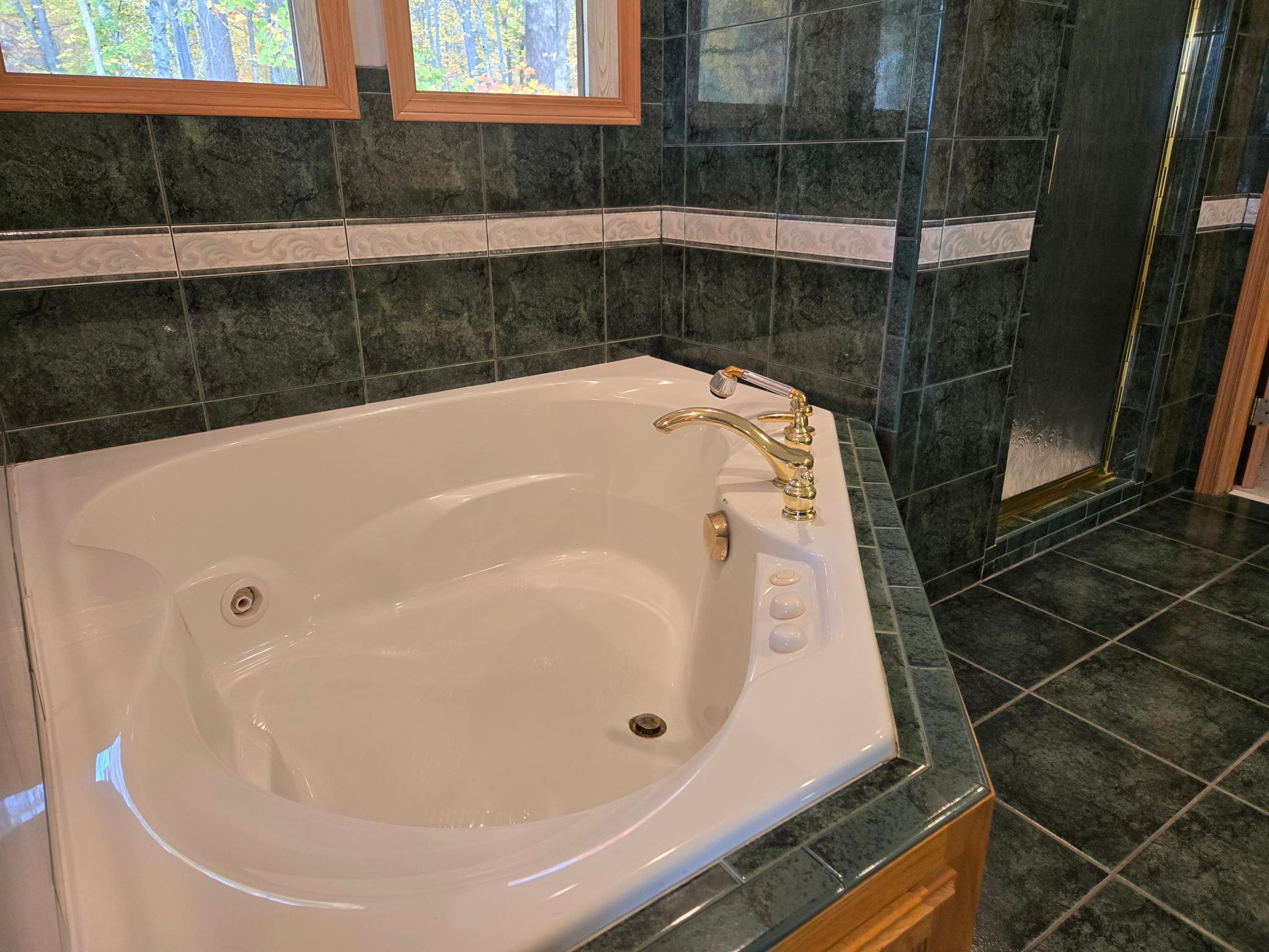 Bathtub