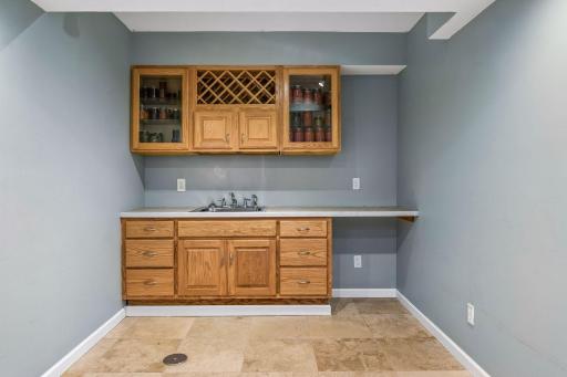 17782 Javelin Court, Lakeville, MN 55044