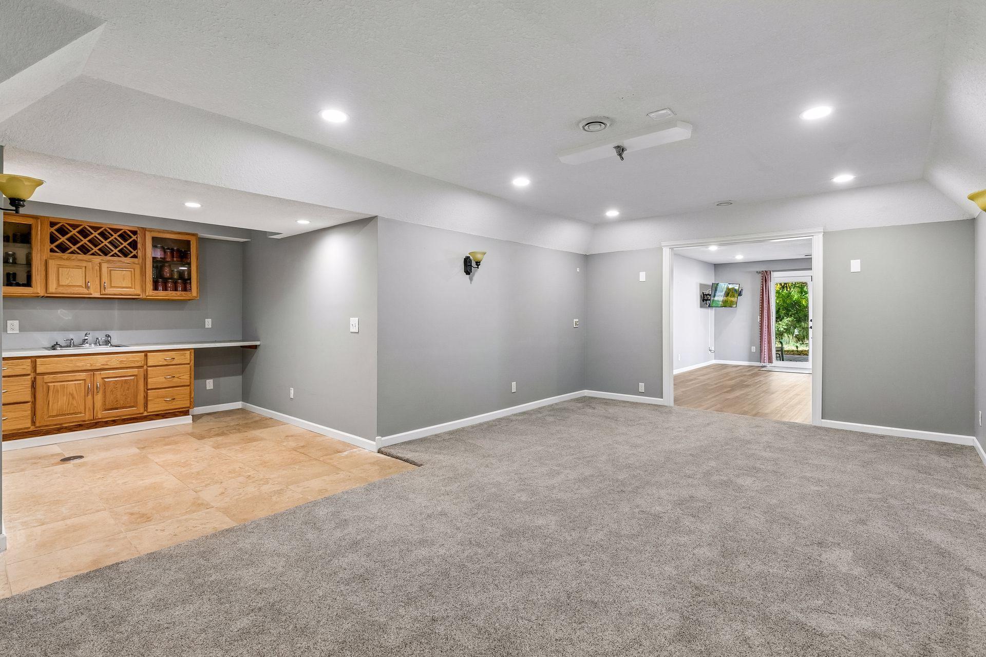 Entertainment Space / Theater Room