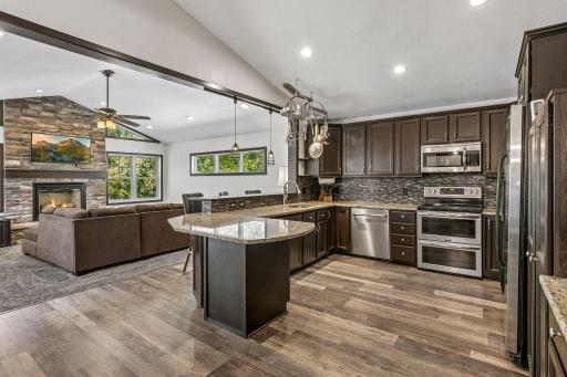 17782 Javelin Court, Lakeville, MN 55044