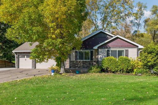 17782 Javelin Court, Lakeville, MN 55044
