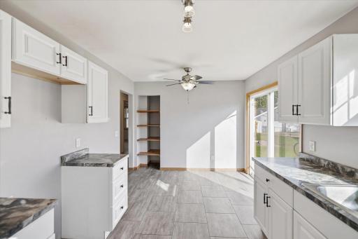 5206 Xerxes Avenue N, Minneapolis, MN 55430