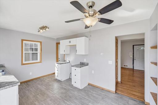 5206 Xerxes Avenue N, Minneapolis, MN 55430