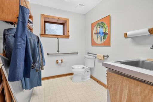 114 E 2nd Street, Chaska, MN 55318