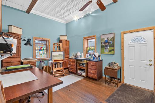 114 E 2nd Street, Chaska, MN 55318