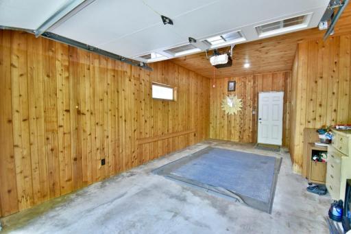 2305 10th Avenue S, Saint Cloud, MN 56301