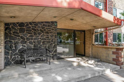 1901 Emerson Avenue S, 303, Minneapolis, MN 55403