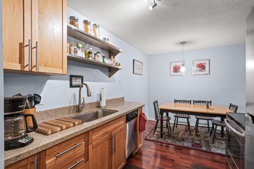1901 Emerson Avenue S, 303, Minneapolis, MN 55403