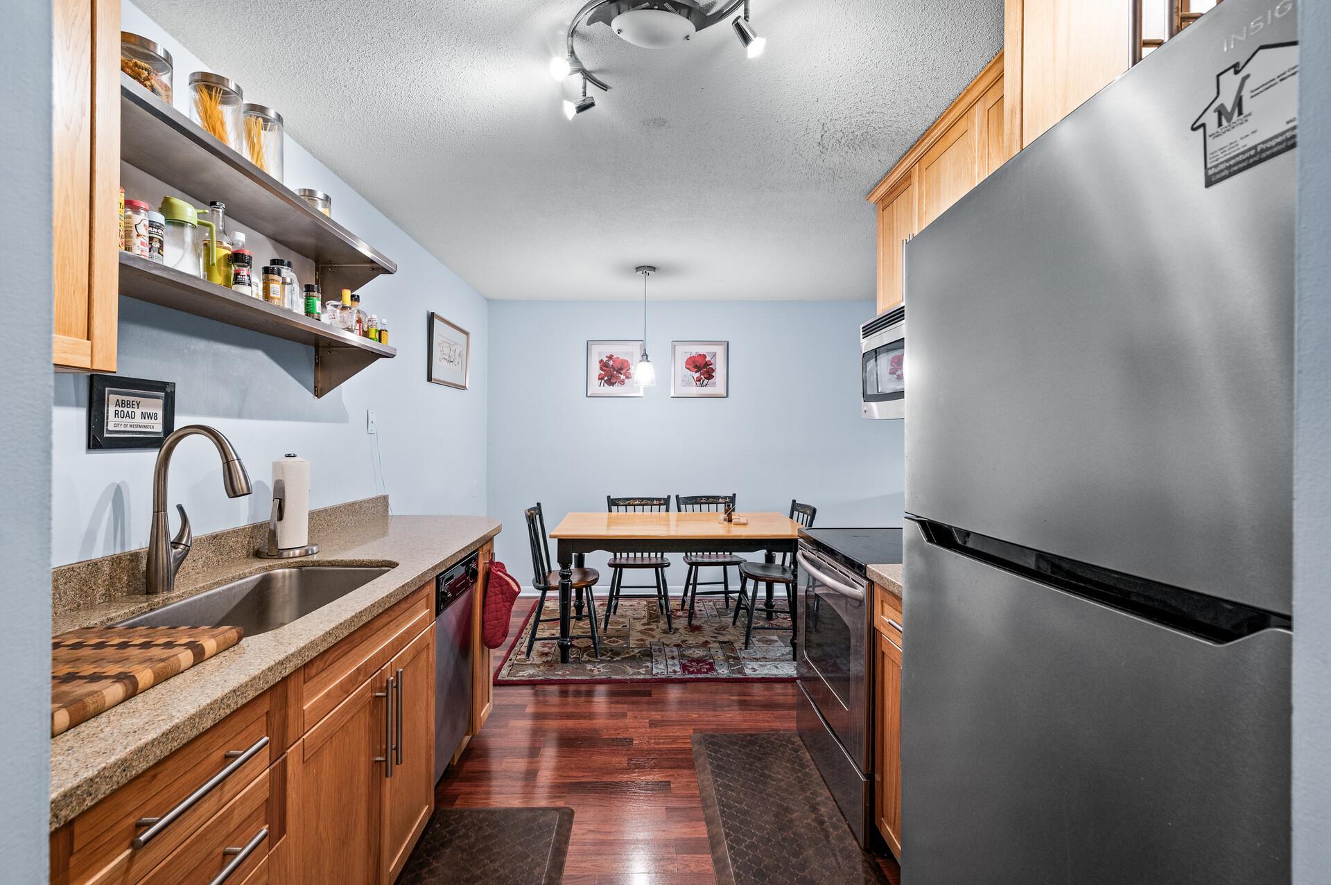 1901 Emerson Ave S #303