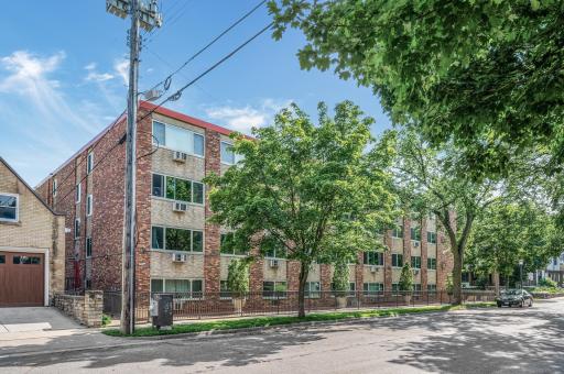 1901 Emerson Avenue S, 303, Minneapolis, MN 55403