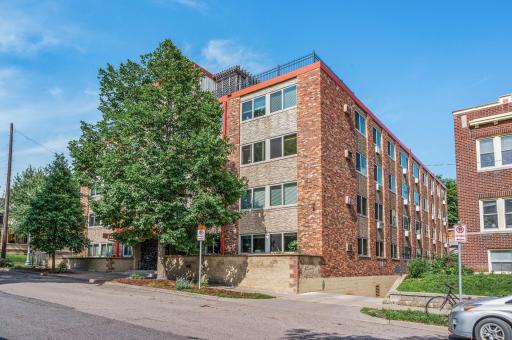 1901 Emerson Avenue S, 303, Minneapolis, MN 55403