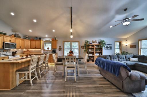 8191 Hinckley Court, Baxter, MN 56425