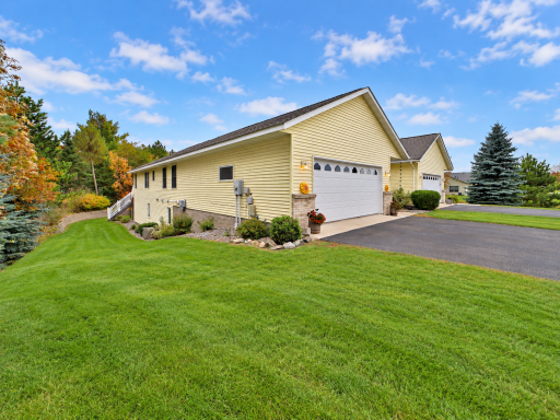 8191 Hinckley Court, Baxter, MN 56425