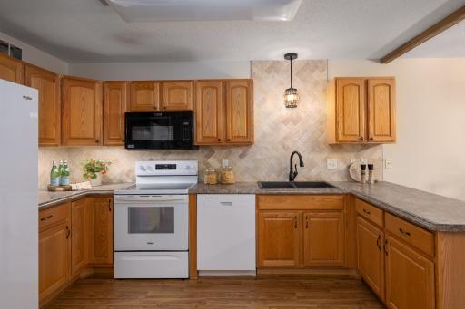 749 Pondhurst Circle, Amery, WI 54001