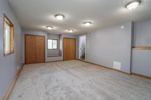 211 S Webster Street, Kasota, MN 56050