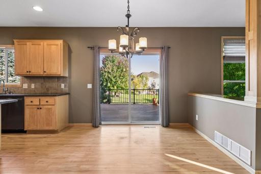 6033 Summit Court S, Cottage Grove, MN 55016