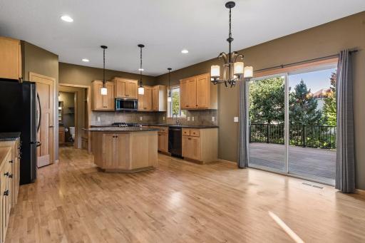 6033 Summit Court S, Cottage Grove, MN 55016