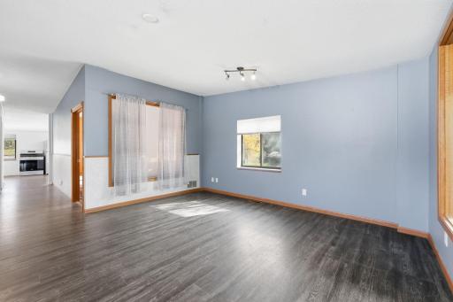 1600 11th Avenue NE, Willmar, MN 56201