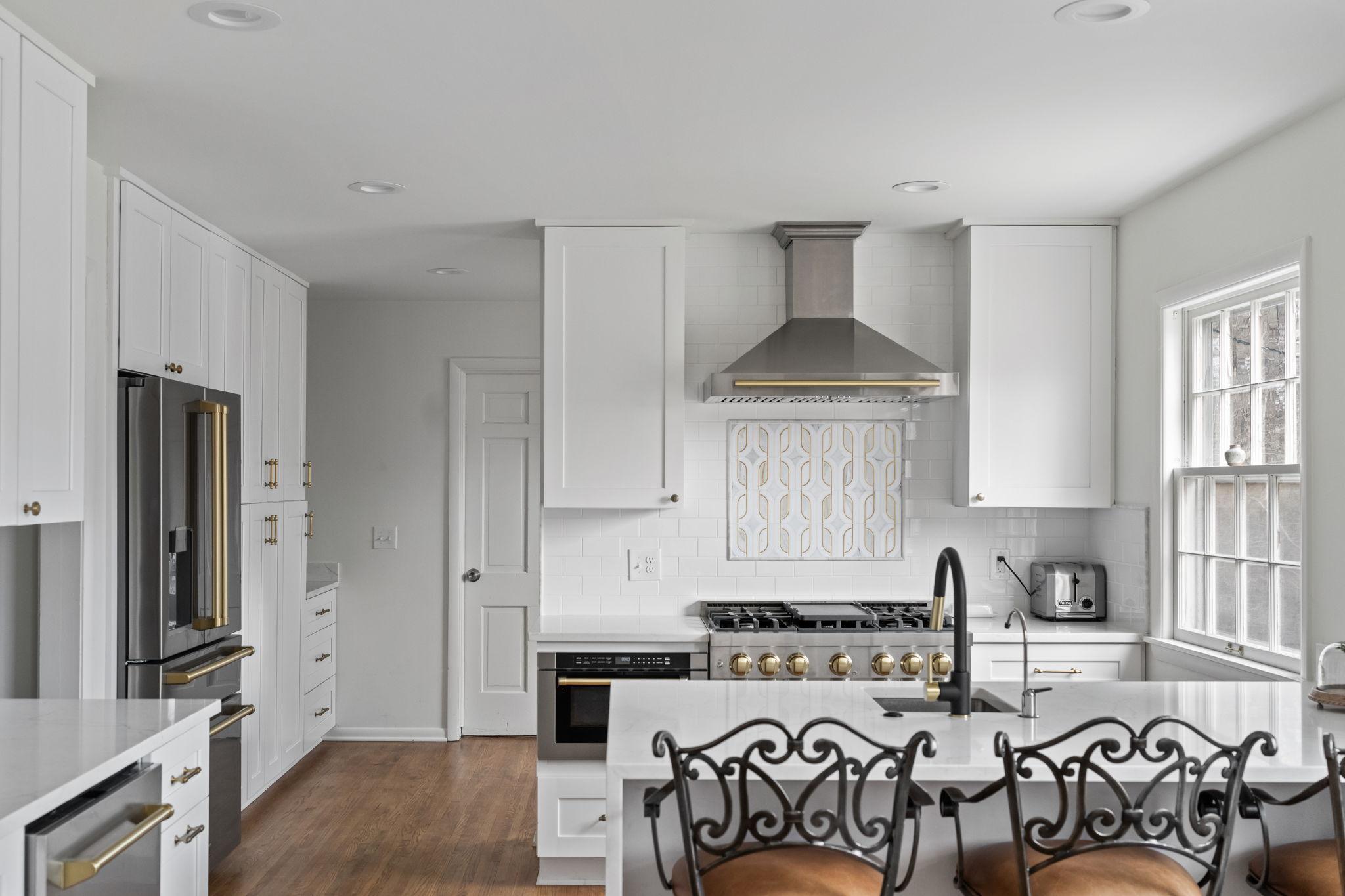 Property photo for 355 Margaret Circle, Wayzata, MN 55391