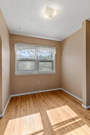 5254 Kentucky Avenue N, Crystal, MN 55428