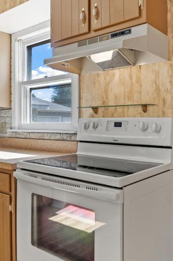 5254 Kentucky Avenue N, Crystal, MN 55428