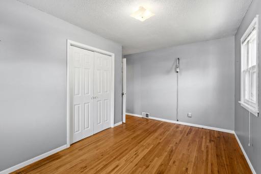 5254 Kentucky Avenue N, Crystal, MN 55428