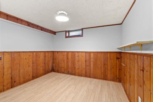 5254 Kentucky Avenue N, Crystal, MN 55428