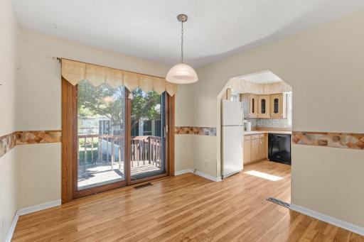 5254 Kentucky Avenue N, Crystal, MN 55428